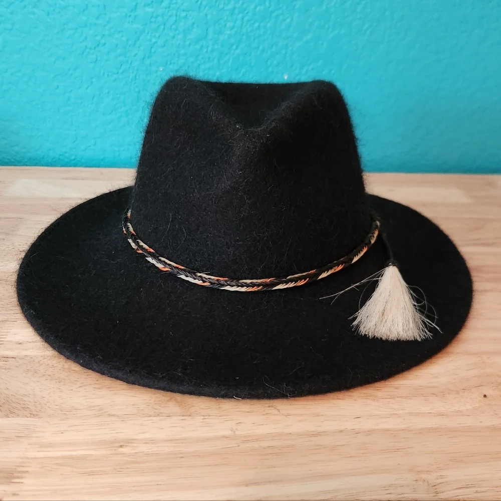 Bigalli Expedition Andean Alpaca Stylish Black Felt Hat w/ Tassel Accent, Size S